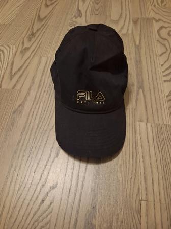 Продам детскую кепку fila