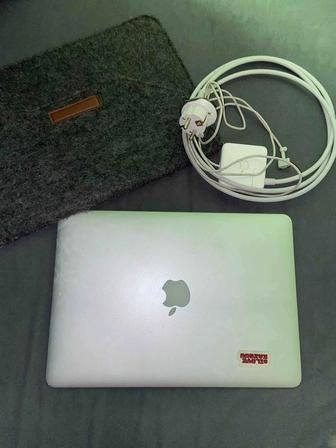 MacBook Air 13