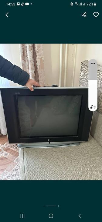 Продается телевизор простой