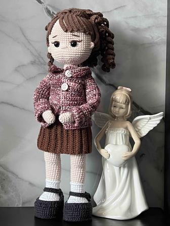 Продаю вязаную куклу