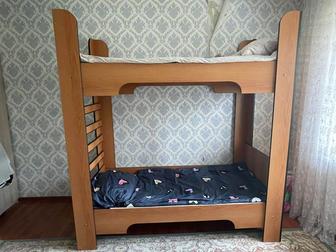 Двухярустная кровать детская