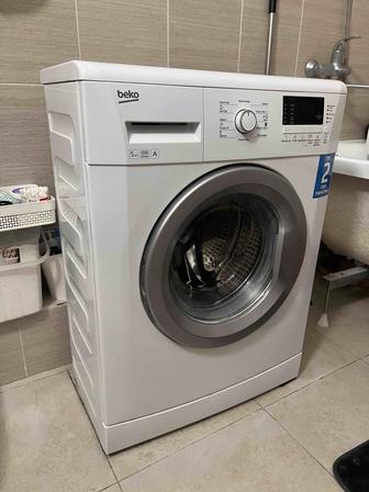 Продаю стиральную машину Beko WKB51031PTMA