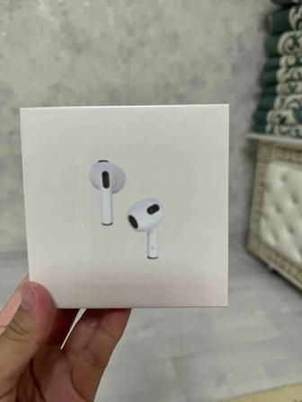 Наушники Apple AirPods 3 LUX with Lightning/Wireless Charging белый