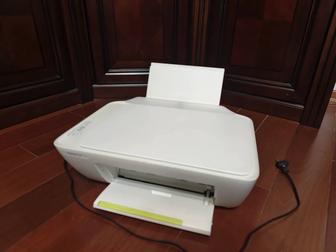 Продам цветной МФУ 3 в 1 принтер-копир-сканер Hp Deskjet 2130 All-in-One