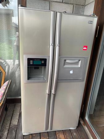 Холодильник LG GR-P207DTU