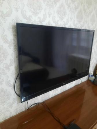 Продам телевизор LG диагональ 109см