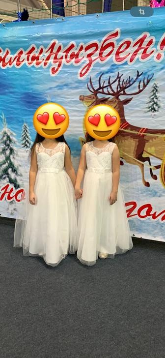 Продам белое платье для девочек