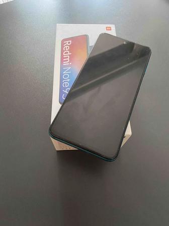 Продам смартфон Redmi Note 9S