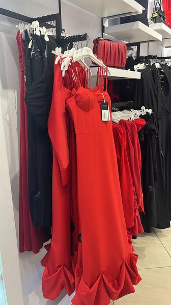 Новый платье красный