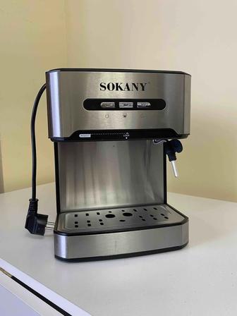 Продам кофемашину SOKANY SK-6862
серебристый