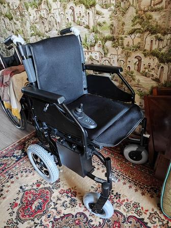 Продаётся инвалидное кресло коляска с электроприводом