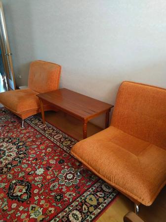 Продаю диван и кресла