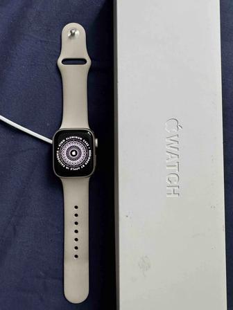 Apple Watch 8 серии 41 мм