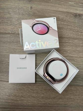 Смарт часы Samsung Galaxy Watch Active 2