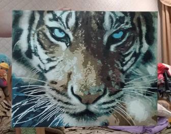 Продам картину с изображением тигра
