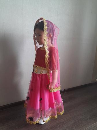 Индийский костюм для девочки, Индия для девочки.