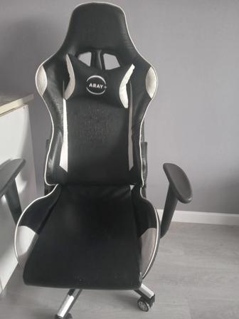 Компьютерное кресло продам Астана за Ханшатыром