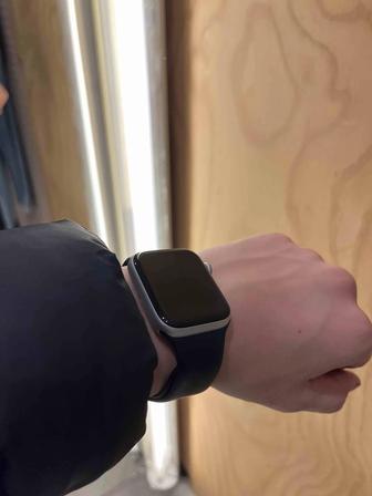Смарт-часы Apple Watch SE 2 Gen (2023) GPS 44 мм серебристый-синий
