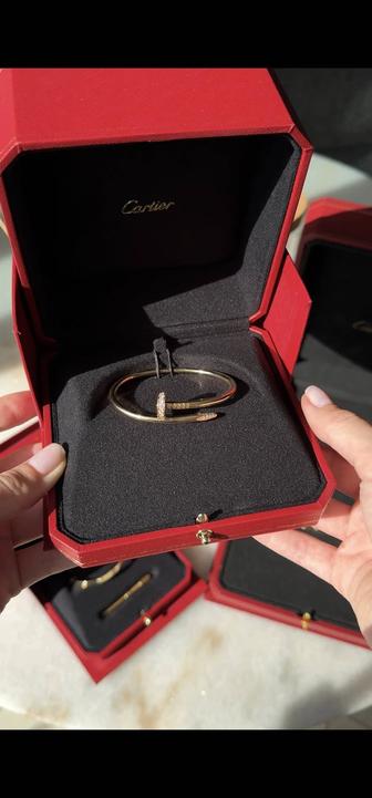 Браслеты Cartier JUST UN CLOU SMALL MODEL
Желтое/розовое золото 750 пробы