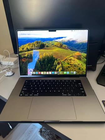 Продам MacBook Pro 16 дюймов. 512 GB. Процессор Apple M1.