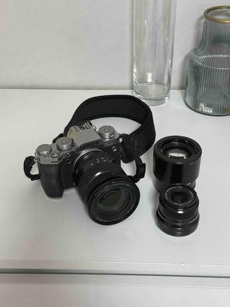 Продам фотоаппарат Fujifilm XT-5 и 3 объектива