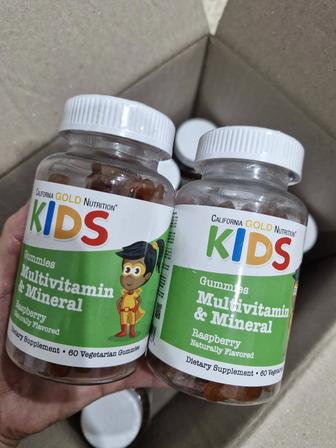 добавка с мультивитаминами и минералами для детей