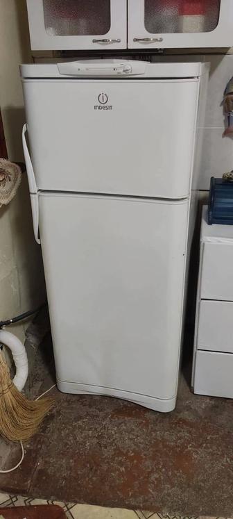 Холодильник indesit 1,50 высота