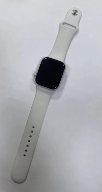 Продам Apple Watch Series 8 45mm.