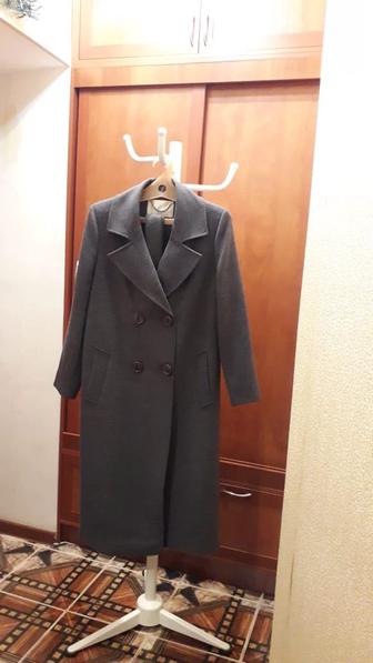 Новое пальто ( осень/ весна) размер 46-48