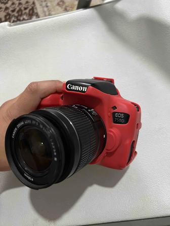 Продам фотоаппарат canon 750d