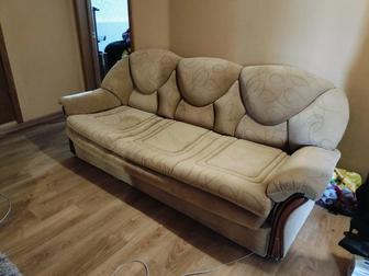 Продаю диван раздвижной