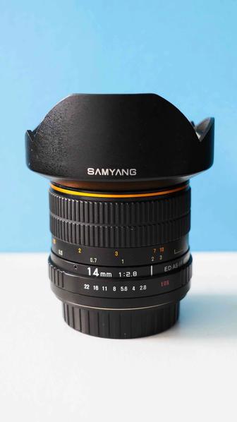 Samyang 14 mm для Canon