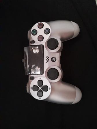 Джойстик PS4