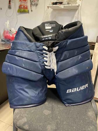 Продам хоккейные вратарские трусы BAUER PRO