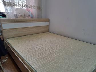 Продам спальный кровать