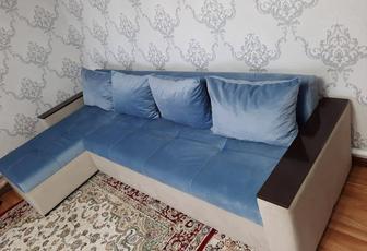 Породам новый диван