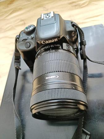 Продам фотоаппарат canon eos 100D