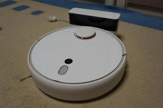 Продам робот-пылесос Xiaomi Robot Vacuum Cleaner 1S