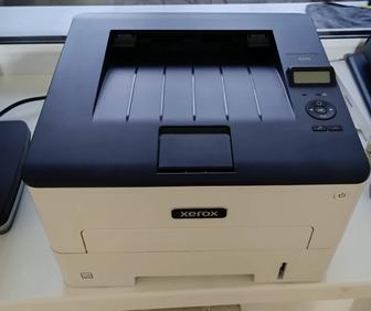 Продам принтер Xerox B230