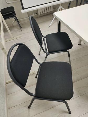 Продам офисные стулья