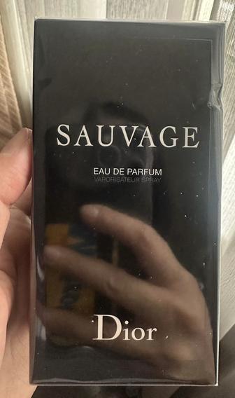 Мужской парфюм Dior Savage