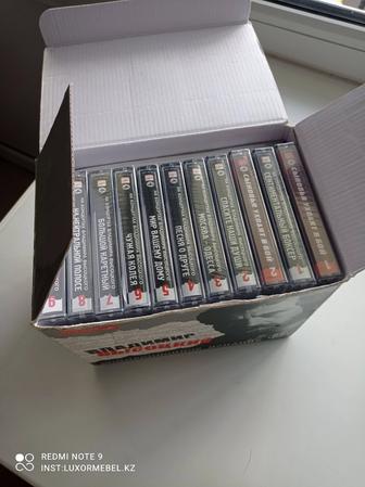 Ретро коллекция кассет для магнитофона
