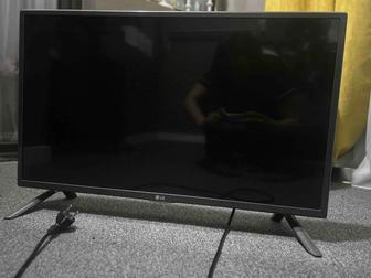 Продам смарт-телевизор LG 32LF580U б/у