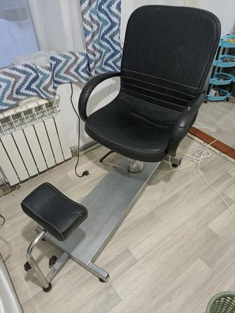 Продам кресло для Педикюра