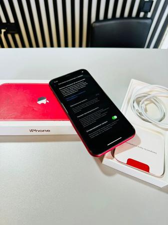 iPhone 11 128 GB RED