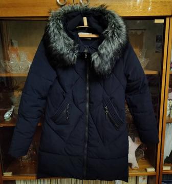 Женская зимняя куртка 42 размер