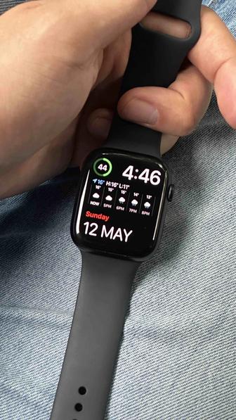 Продаю Apple Watch 8 series 45 mm