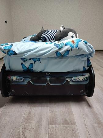 Машина кровать BMW