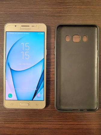 Смартфон Samsung Galaxy J5 SM-J510FN/DS золотистый