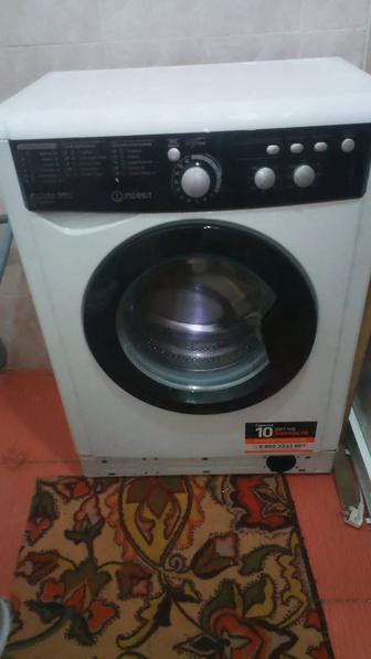 Продам стиральную машинку автомат indesit, 2года в эксплуатации